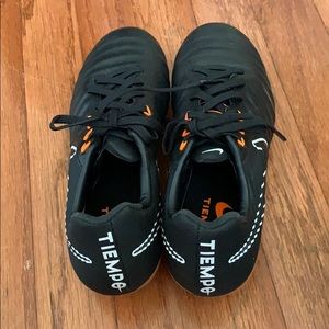 Mike Tiempo Soccer Cleats